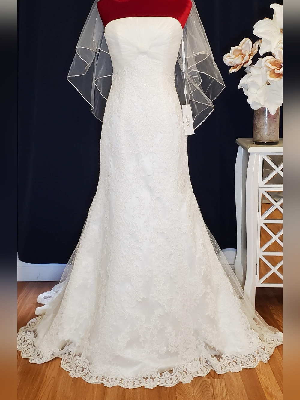 Wedding dress Aire Barcelona Size 8